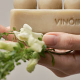 Vinoir Decanting Shampoo Bar | Le Pique-Nique